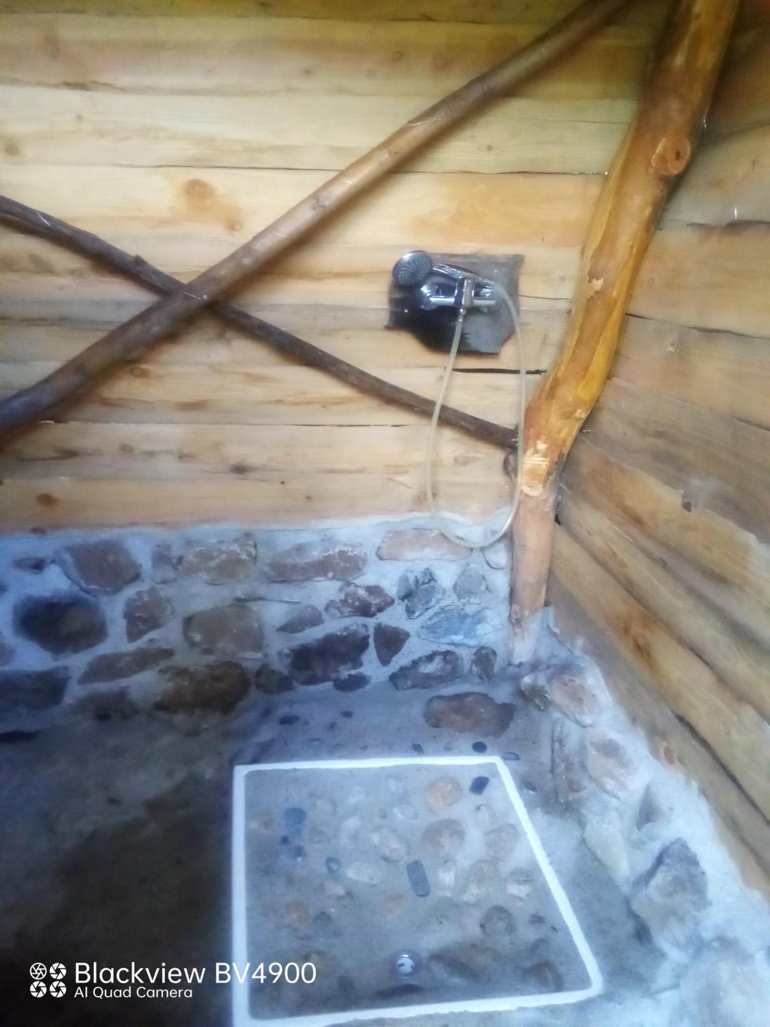 Burzet Grande Tente Tipi En Pleine Foret מראה חיצוני תמונה